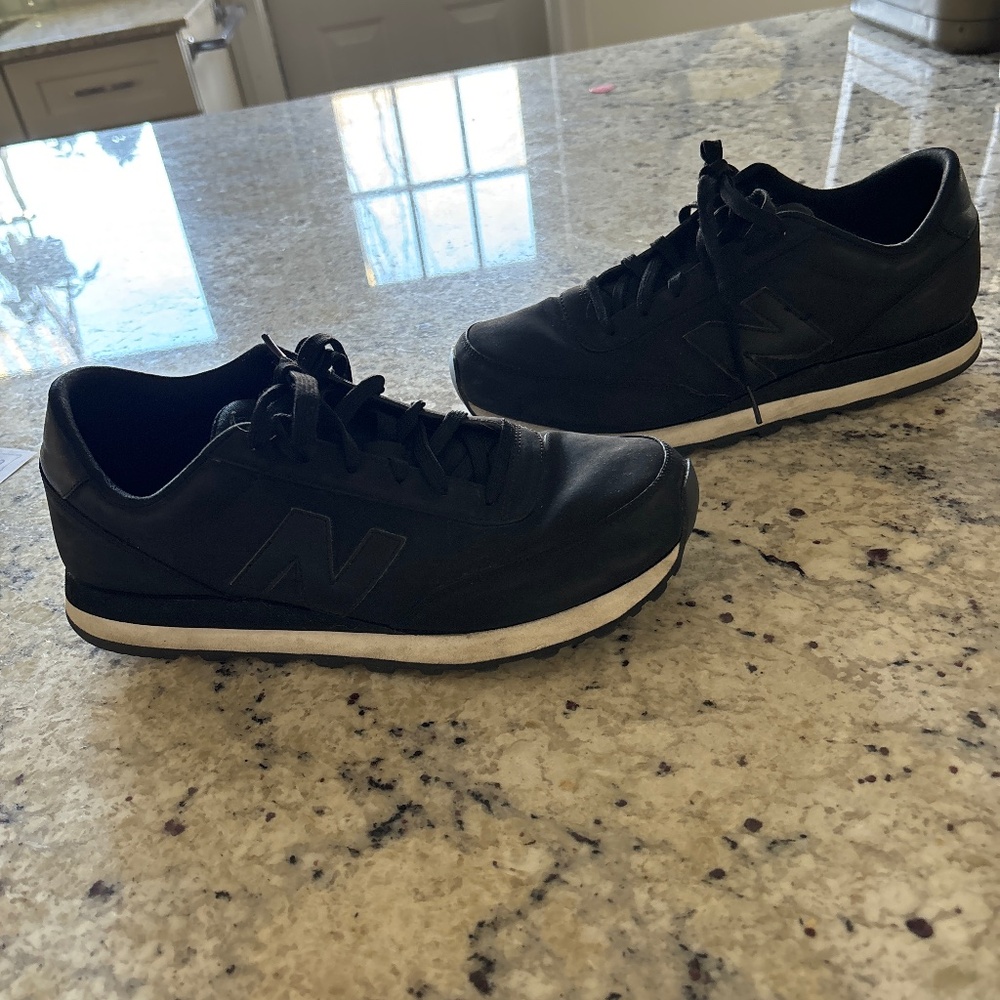 New Balance Black Sneakers